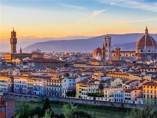Barcelona to Rome small group holiday