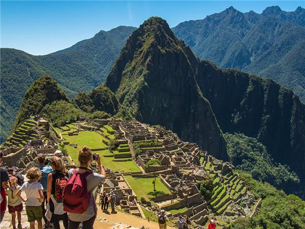 Peru small group holiday, Inca Trail & Lake Titicaca