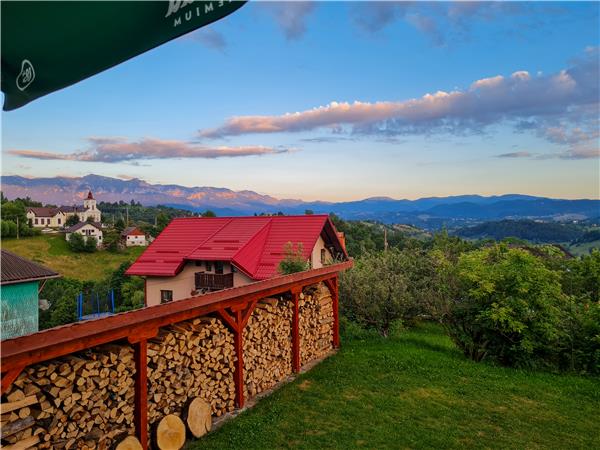 Carpathian Mountains holiday, conservation & culture