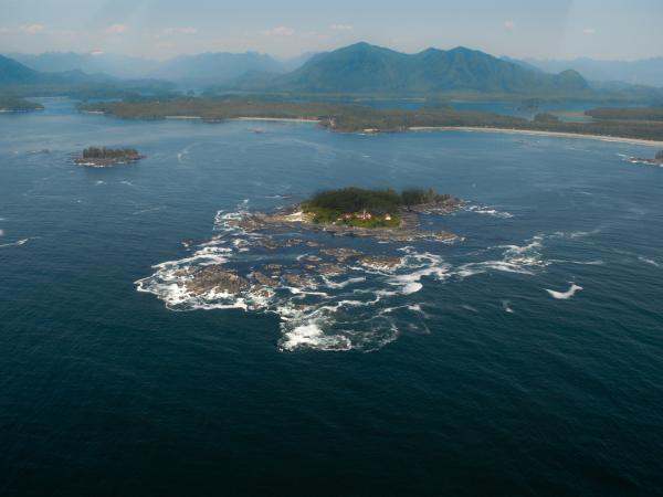 Canada wilderness holiday, Rockies & Vancouver Island