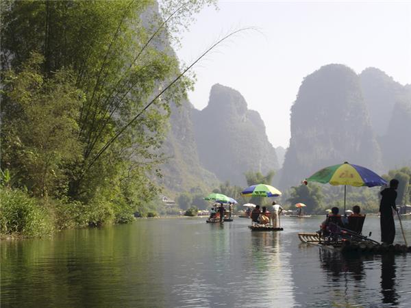 China holiday and Yangtze river cruise