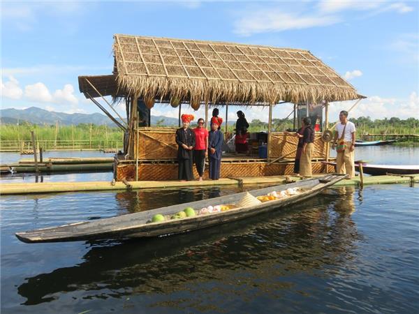 Burma small group tour