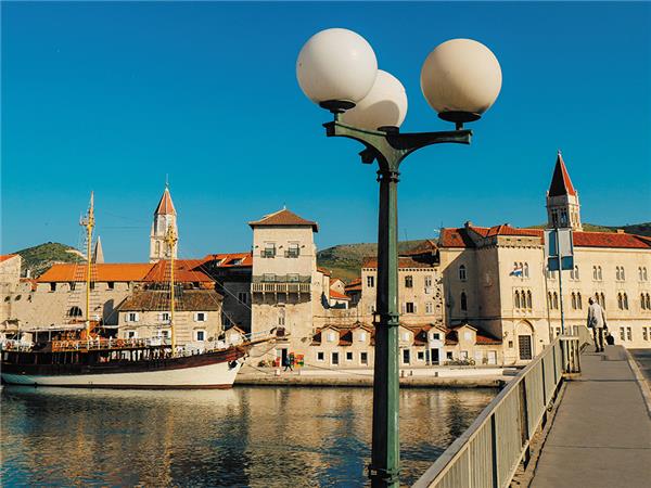 Croatia central coast cruise
