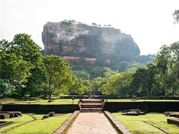 Cycling holiday in Sri lanka