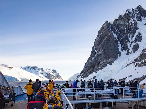 2023 Antarctica, South Georgia & Falklands cruise