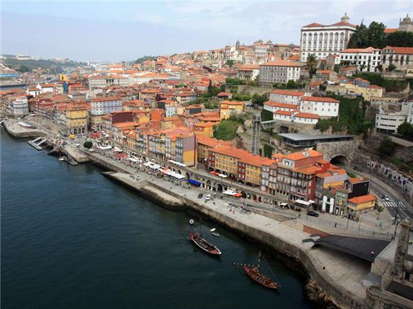Portugal small group holiday with added comfort
