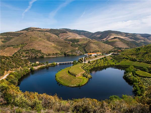 Portugal small group holiday with added comfort