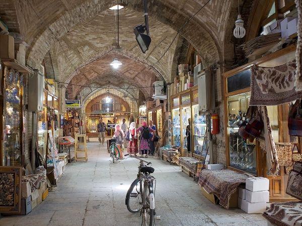 Iran holiday, Persian Explorer
