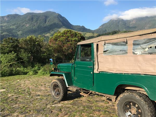 Sri Lank hike, bike and kayak holiday