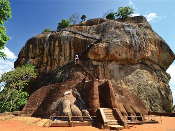Family holiday in Sri Lanka