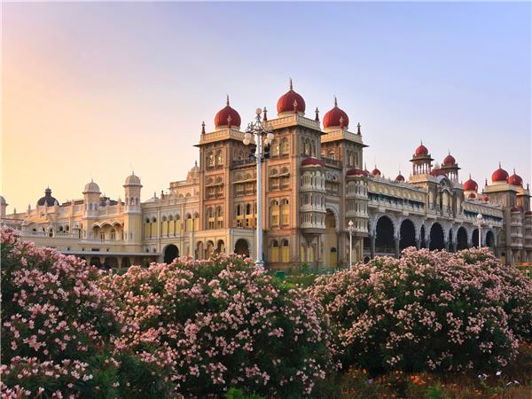 Kerala and tropical India cycling holidays