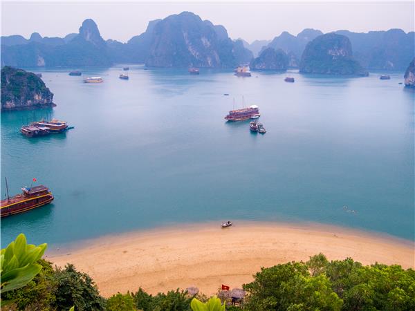 Vietnam family holiday, small group