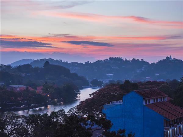 Sri Lanka culture and wildlife in comfort