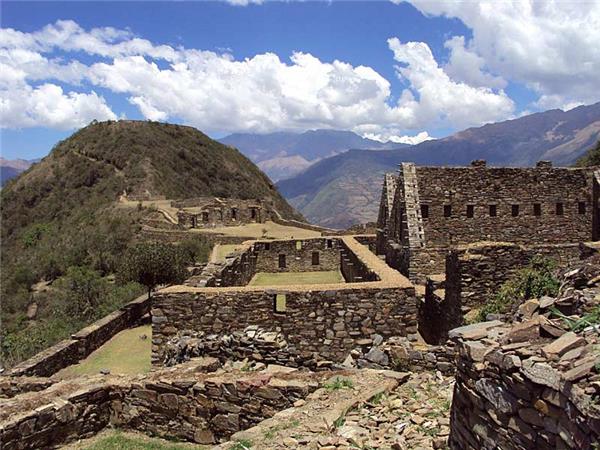 Peru trekking holiday to The Lost City of Choquequirao