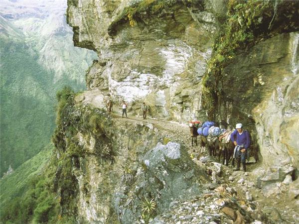 Peru trekking holiday to The Lost City of Choquequirao
