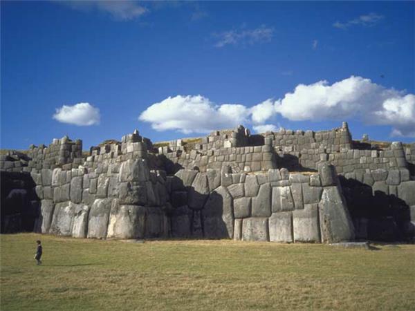 Peru trekking holiday to The Lost City of Choquequirao