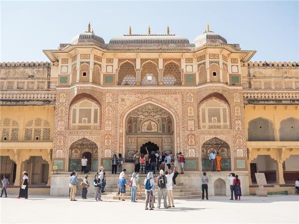 India north and south tour, in comfort