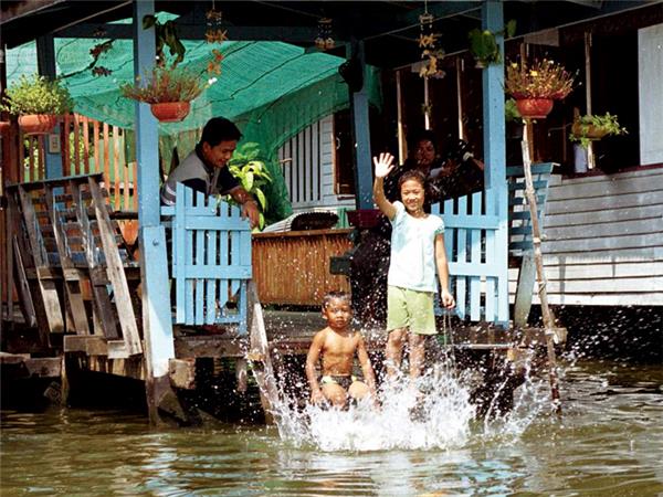 Bangkok to Singapore small group holiday