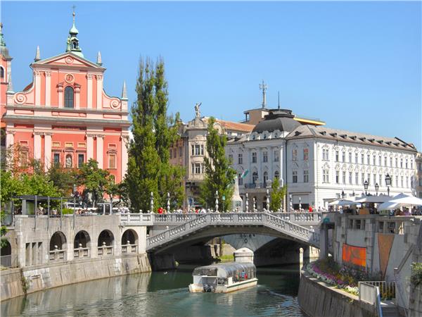 Slovenia holidays, Lakes & Mountains