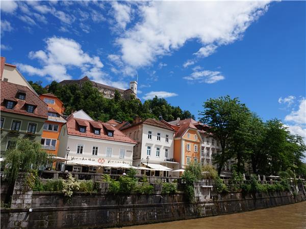 Slovenia holidays, Lakes & Mountains