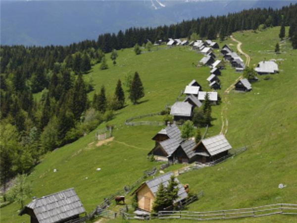 Slovenia holidays, Lakes & Mountains