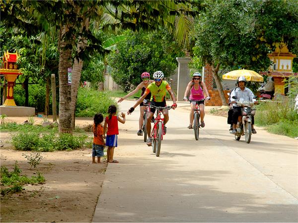 Cycling holiday in Indochina