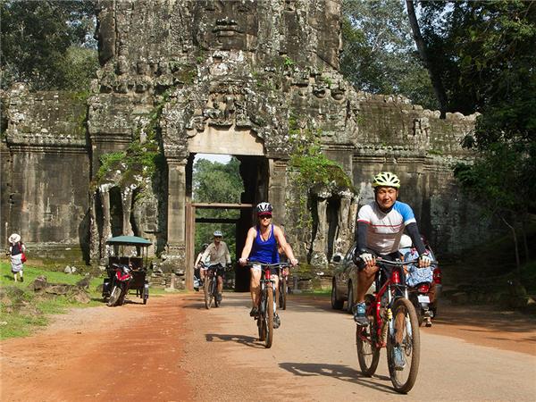 Cycling holiday in Indochina