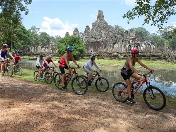 Cycling holiday in Indochina