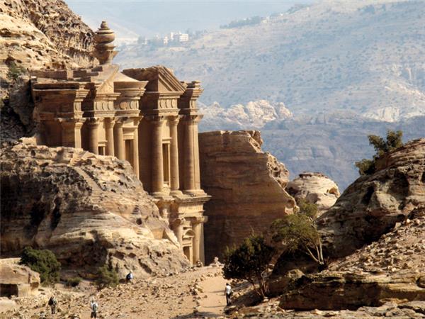 Family holiday to Jordan, Journey to the Lost City