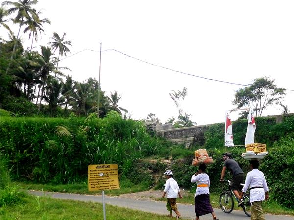 Indonesia cycling holiday, Bali and Java
