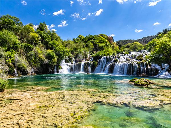 Croatia cruising holiday, Dubrovnik to Split