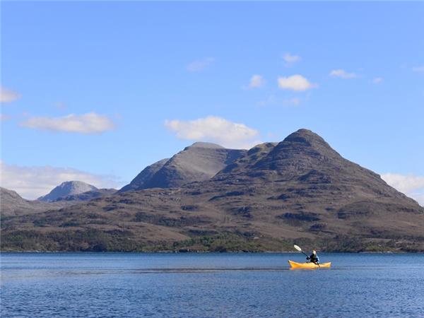 Sea kayaking holiday in the Scottish Highlands