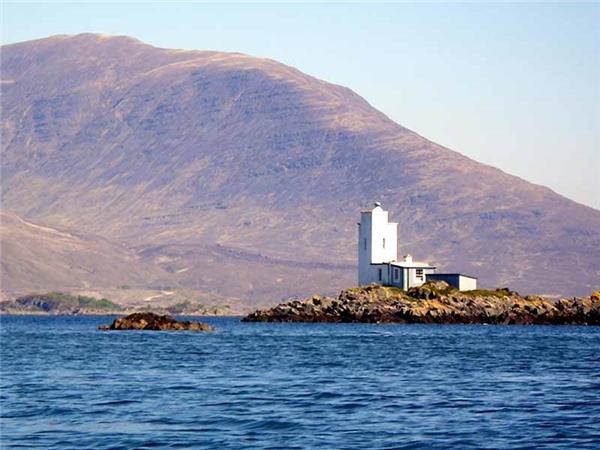 Sea kayaking holiday in the Scottish Highlands