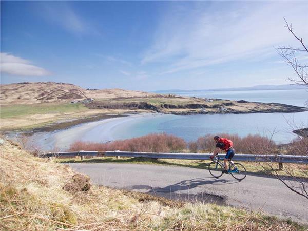 Road cycling on Arran, Islay and Jura