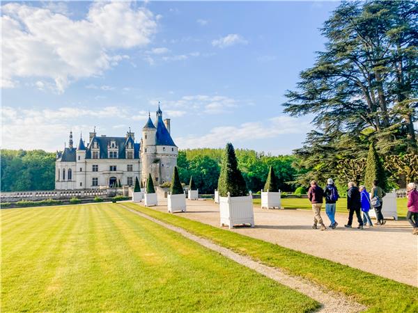 Loire Valley walking and wine holiday