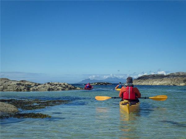 Atlantic Coast sea kayaking holiday in Scotland