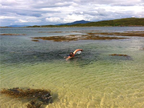 Atlantic Coast sea kayaking holiday in Scotland