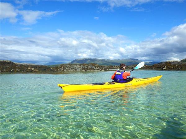 Atlantic Coast sea kayaking holiday in Scotland