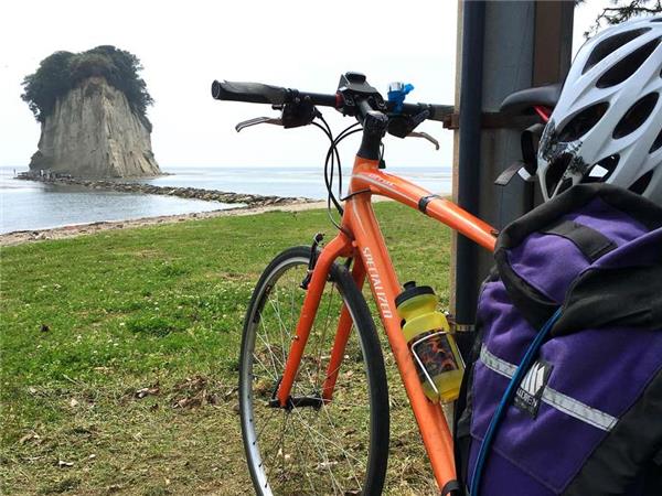 Japan cycling holiday, small group