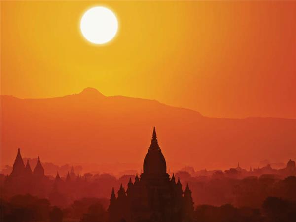 Highlights of Burma small group tour