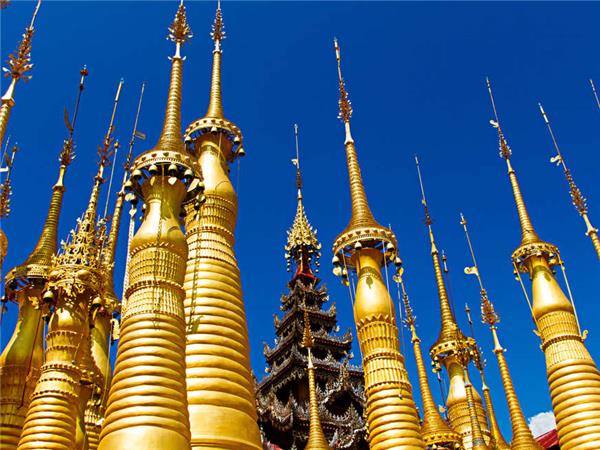 Highlights of Burma small group tour
