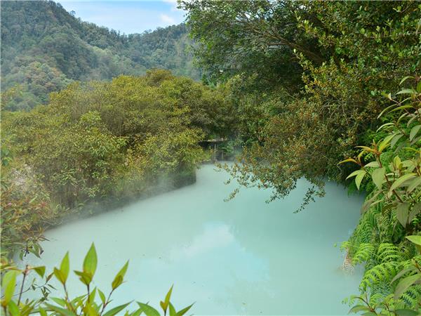 Sumatra small group holiday