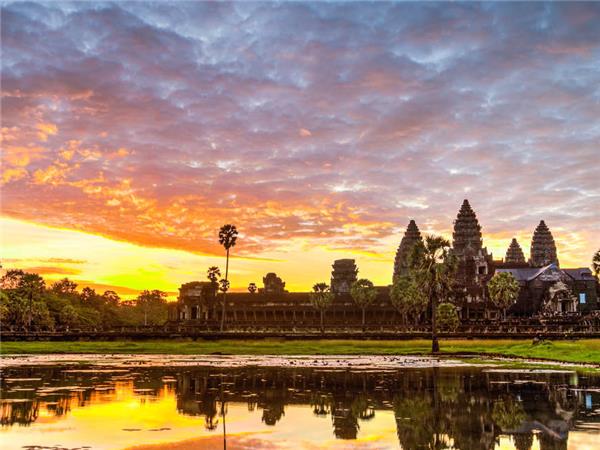 Vietnam and Angkor Wat small group tour