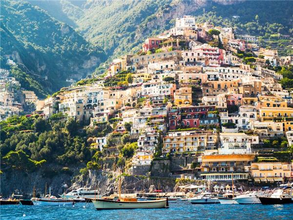 Amalfi Coast hike, boat & kayak holiday