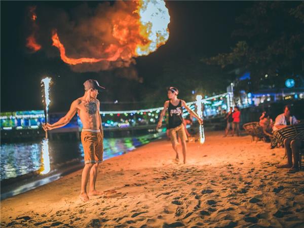 Cambodia activity holiday, hike, bike & kayak