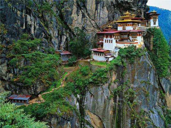 Small group tour to Bhutan