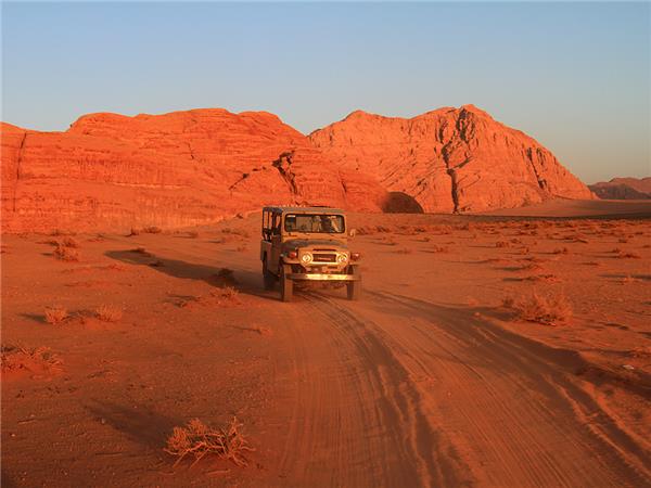 Jordan small group tour for under 35s