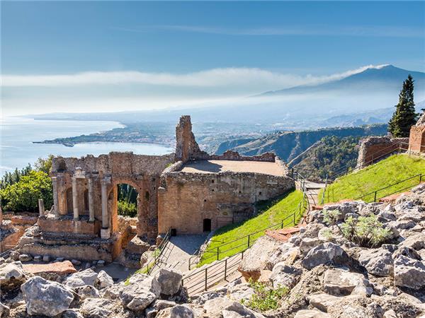 Rome to Sicily tour in Italy