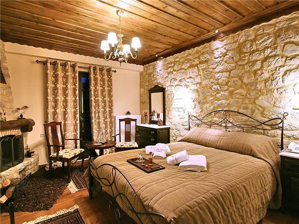 Greece highlights holiday