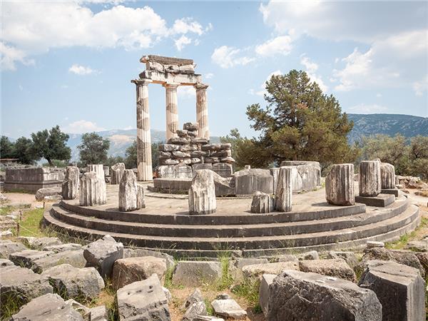 Greece highlights holiday